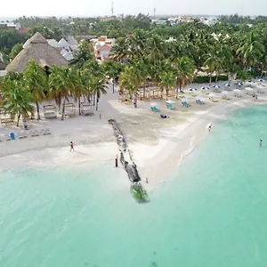 https://cabanas-maria-del-mar.quintano-roohotels.com